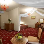 Oscar Hotel