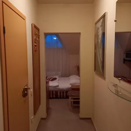 Oscar Hotel 3*