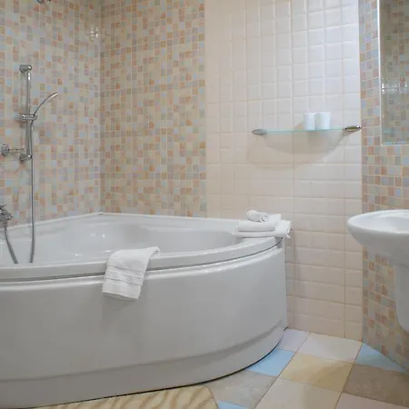 Отель оскар Трускавец