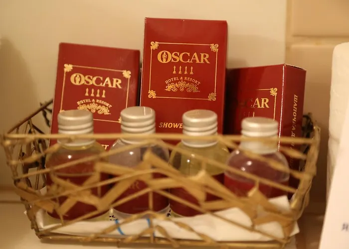 Oscar Otel