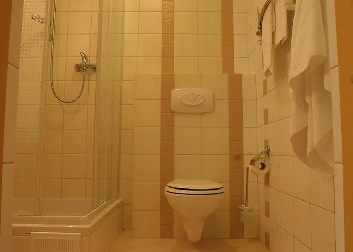 Oscar Otel Truskavets